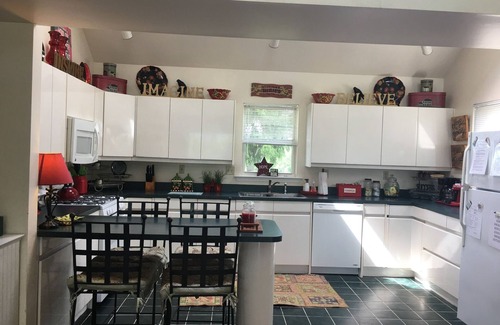 Mount Joy House | Country Home w/Private Pool Tennis Court Farm Setting near Lancaster Hershey