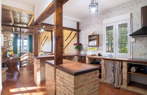 Zahara de la Sierra House | Country House 'Casa Azahar' with Lake View, Private Terrace and Wi-Fi