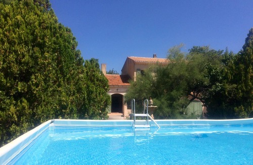 Beaumont-de-Pertuis House | Country House In Luberon