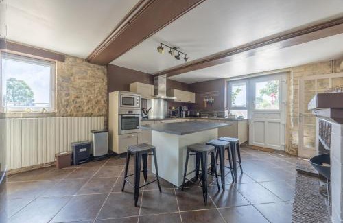 Mandeville-en-Bessin House | Country House
