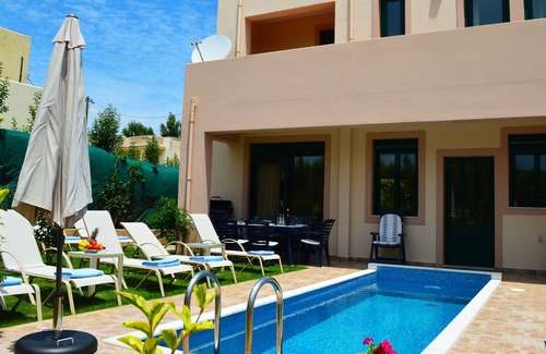 Maleme Villa | Country House 'Belle Verte Villa Maleme' with Private Pool, Private Terrace and Wi-Fi