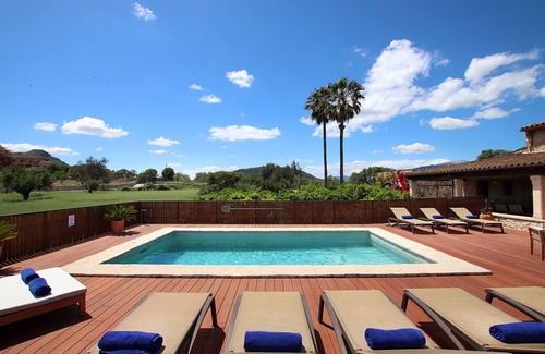 Alcudia Villa | Country House 'Ca Sou' with Private Pool, Wi-Fi and Air Conditioning