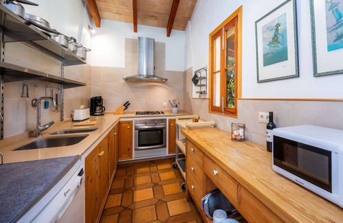 Son Servera Villa | Country House 'Can Pamboli' with Mountain View, Wi-Fi and Air Conditioning