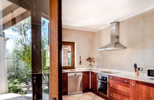 Felanitx Villa | Country House 'Es Puig De Portocolom' with Sea View, Wi-Fi and Air Conditioning