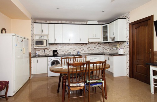 Villatorres House | Country House 'Carmen House' with Private Pool, Wi-Fi and Air Conditioning