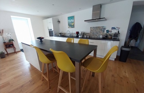 Ploneour-Lanvern House | Country house 5 km from Pointe de la Torche