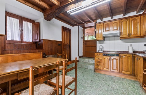 Pravia House | Country House 'La Casona 1' with Mountain View, Private Terrace and Wi-Fi