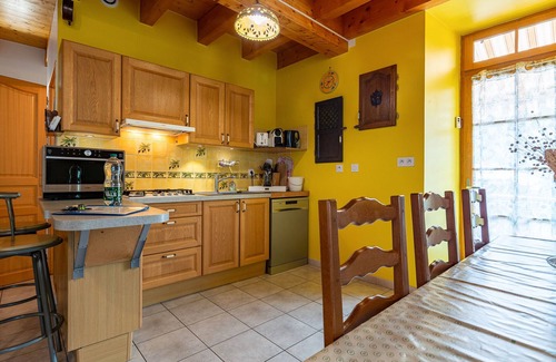 Vals-les-Bains House | Country House 'Le Bacci' with Mountain View, Private Garden and Wi-Fi