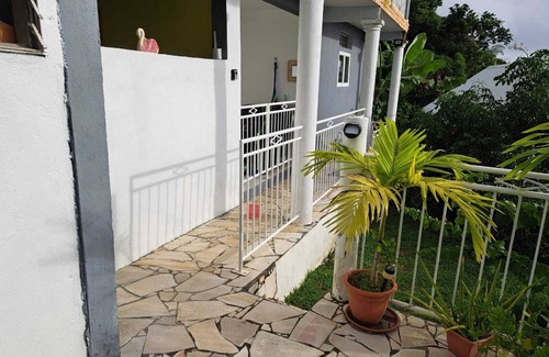 Le Lamentin House | Country house