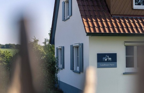 Blaufelden Cottage | Country house Paco - family vacation with sauna, fireplace and large garden to relax in