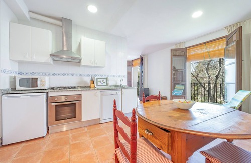 Relleu House | Country House 'Vivienda El Hort' with Mountain View, Private Garden and Wi-Fi