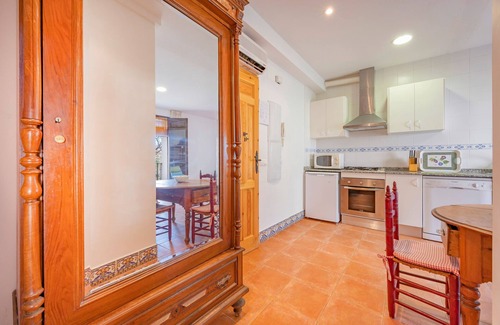 Relleu House | Country House 'Vivienda El Hort' with Mountain View, Private Garden and Wi-Fi