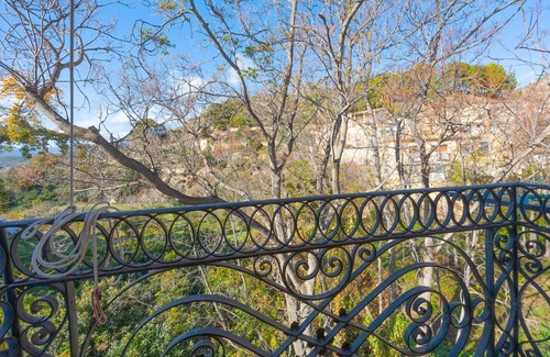 Relleu House | Country House 'Vivienda La Señoria' with Mountain View, Shared Garden and Wi-Fi