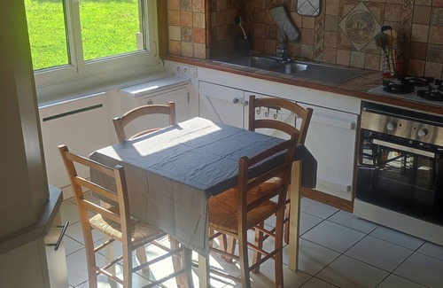 Pleguien House | Country house with 800 m2 of land