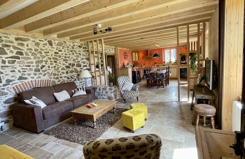La Tuiliere Cottage | Country house with private swimming pool, not overlooked, at the foot of Bois Noirs