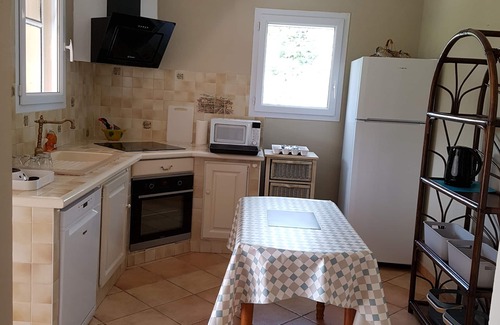 Bonnieux House | Country house with large garden and swimming pool