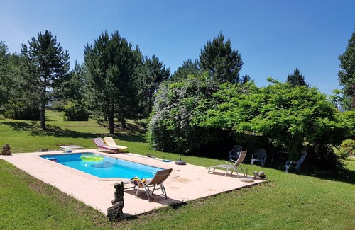 Bonnieux House | Country house with large garden and swimming pool