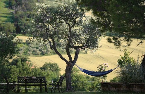 Loro Piceno House | Country house with pool and garden