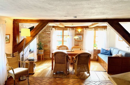 Ummanz Apartment | Country idyll in a rustic thatched house in the countryside for up to 8 people, Halbecks-Hof