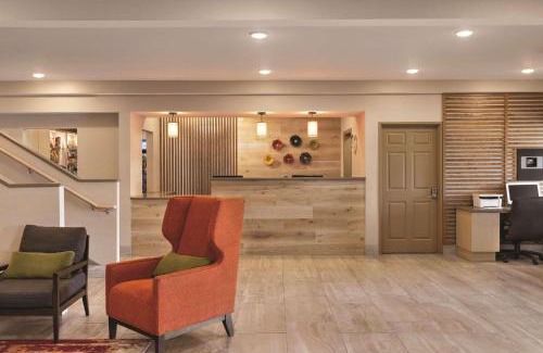 Albert Lea Hotel | Country Inn & Suites by Radisson, Albert Lea - Austin
