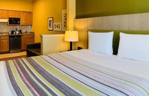 San Jose Hotel | Country Inn & Suites by Radisson, San Jose International Airport, CA