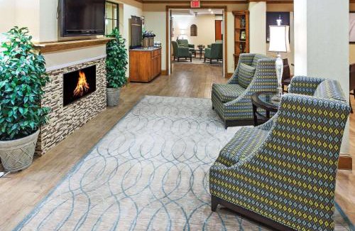 Lubbock Hotel | Country Inn & Suites by Radisson, Lubbock, TX