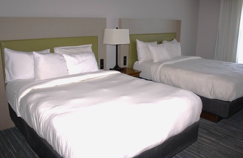 Salina Hotel | Country Inn & Suites by Radisson, Salina, KS
