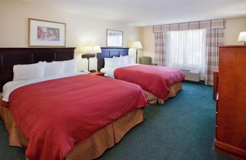 Hiram Hotel | Country Inn & Suites by Radisson, Hiram, GA