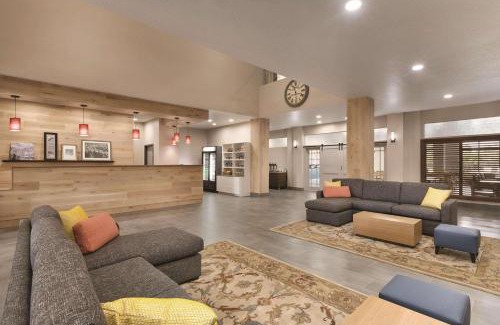 Tampa Hotel | Country Inn & Suites by Radisson, RJ Stadium - Tampa Airport East