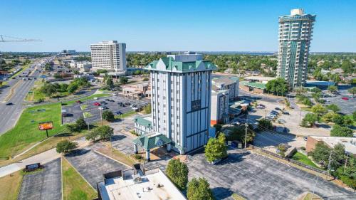 Central Oklahoma City Hotel | Country Inn & Suites by Radisson, Oklahoma City at Northwest Expressway, OK