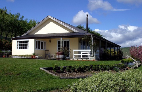 Waikanae House | Country Patch B&B "The Villa"