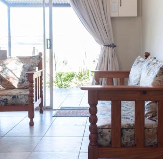 Lows Creek Apartment | Country Side Cottage @ Low's Creek