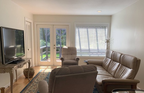 Tallahassee House | Country solitude, spacious pool home, 10 minutes to town.