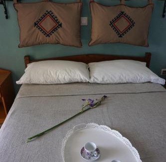 Menetai Apartment | Country Studios