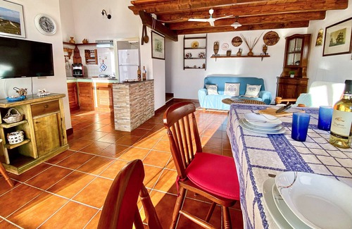 Funtana Meiga House | Country Style House for Families with Sea View in the Sinis Peninsula