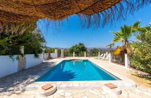 Cutar Villa | Country villa in peaceful location