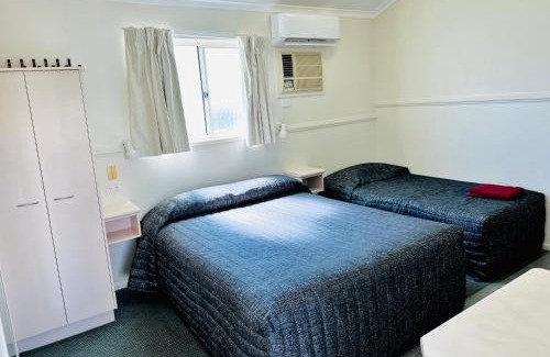 Cunnamulla Hotel | country way motor inn