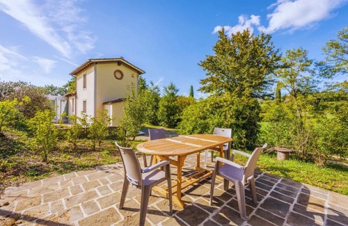 Careggi Rifredi Villa | CountryHouse con Piscina Riscaldata Vicina al Centro