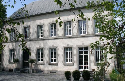 Honnay House | Countryside Escape for 9, cleaning included