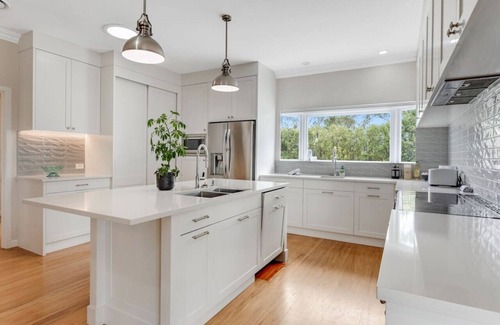 Whitford House | Countryside Haven Retreat with Pool and Deck