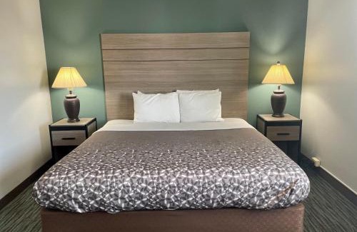 Council Bluffs Hotel | Countryside Inn & Suites Omaha East-Council Bluffs IA