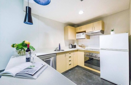 Darwin City Centre Apartment | Couples Escape on the Esplanade w Pool and Balcony