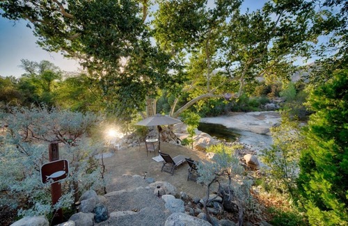 Three Rivers Apartment | Couples Retreat at The Annex Suite w/River Access - 7 Minutes to the Sequoia's!