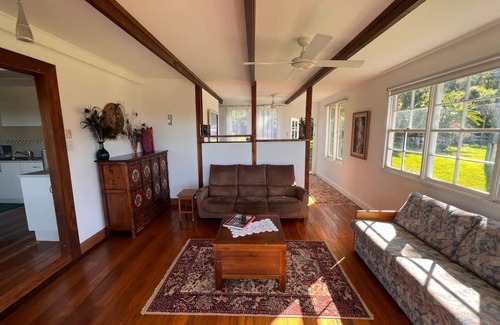 Possum Brush Cottage | Couples Retreat the Valley view cottage, epic viewn