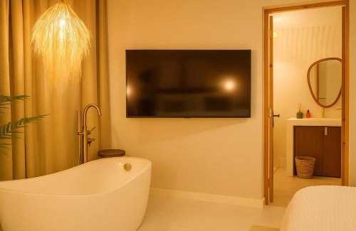 Punta Las Marias House | Couples Suites at Ocean Park Beach Club