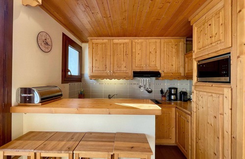 Courchevel Apartment | Courchevel Moriond - Apt 6 ppl, slopes access & south balcony