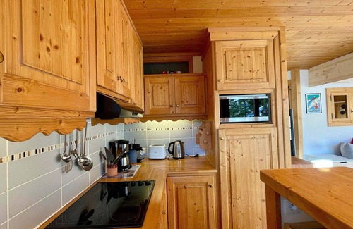 Courchevel Apartment | Courchevel Moriond - Apt 6 ppl, slopes access & south balcony