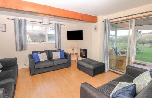 Whitchurch Canonicorum House | Court House Farmhouse