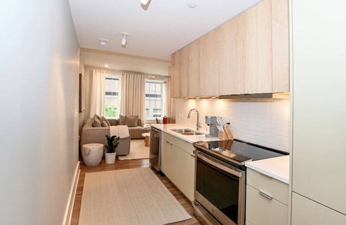 Central Business District Condo | Court & Vine | OTR Cincinnati