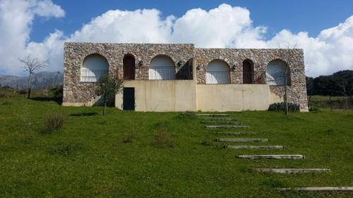 Pietralba House | courtaline